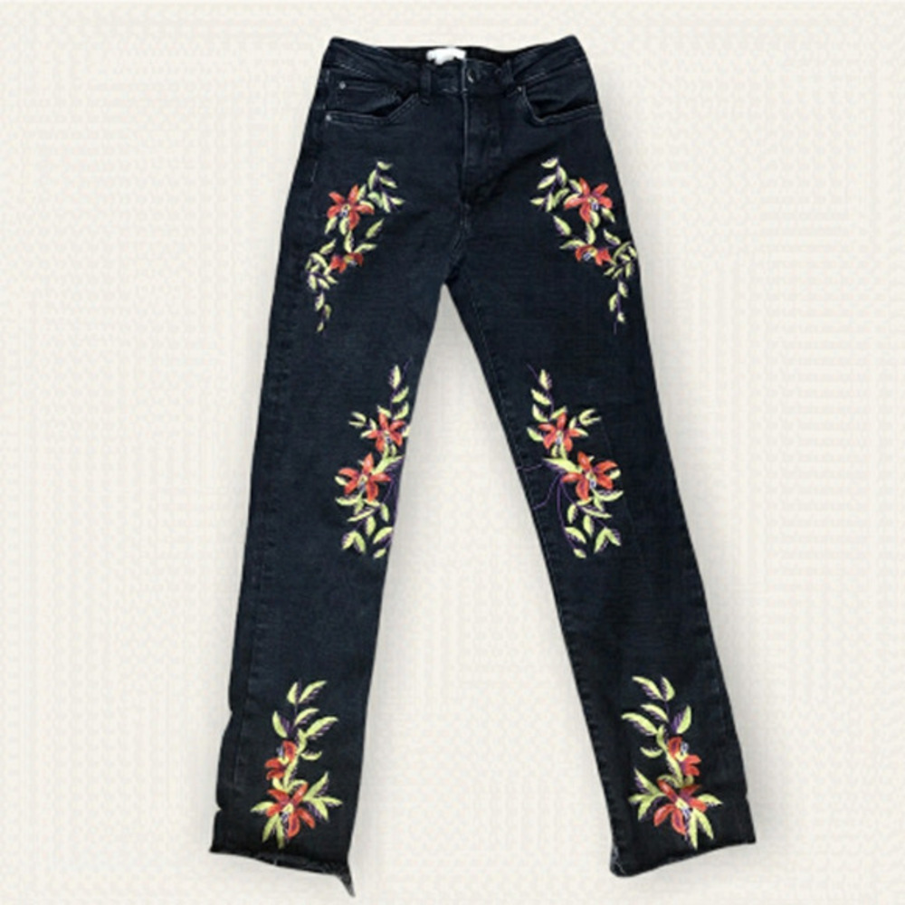 H&M Raw Hem High Waist Embroidered Ankle Jean Size 4